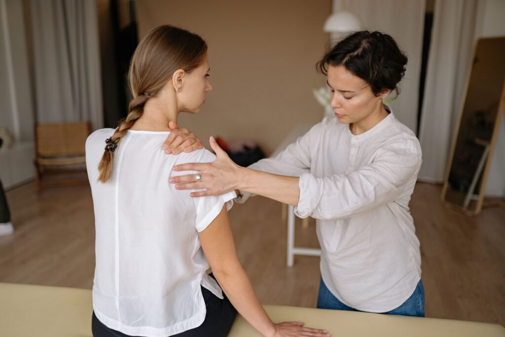 10 Frozen Shoulder Exercises to Improve Mobility